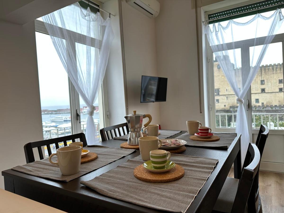 La Dimora Al Castello Central Flat Naples - My Place Luaran gambar