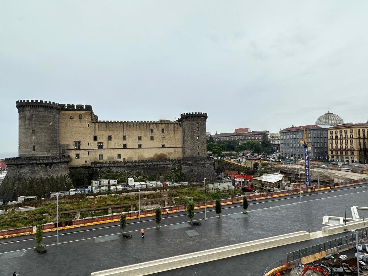La Dimora Al Castello Central Flat Naples - My Place Luaran gambar