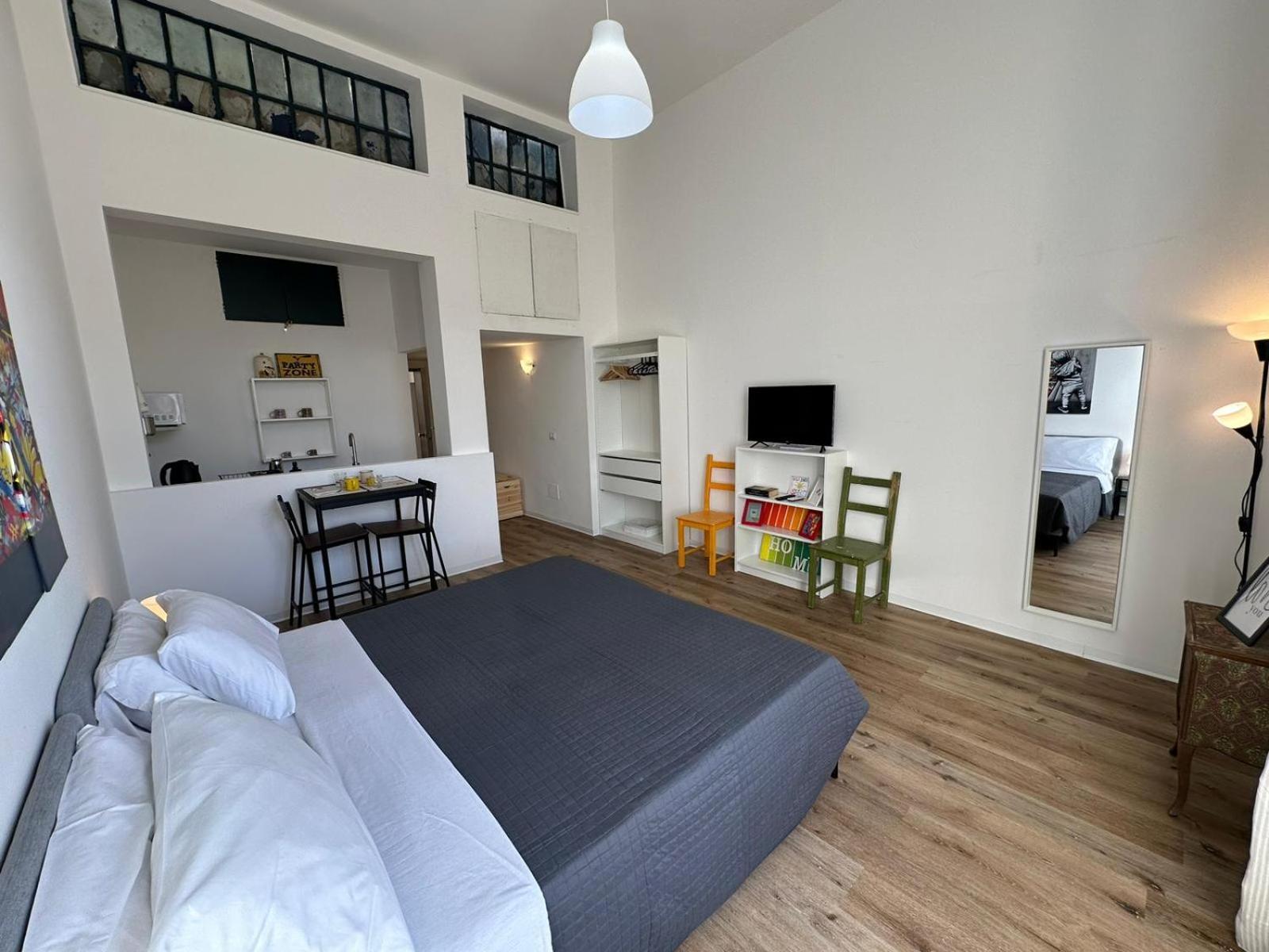 La Dimora Al Castello Central Flat Naples - My Place Luaran gambar